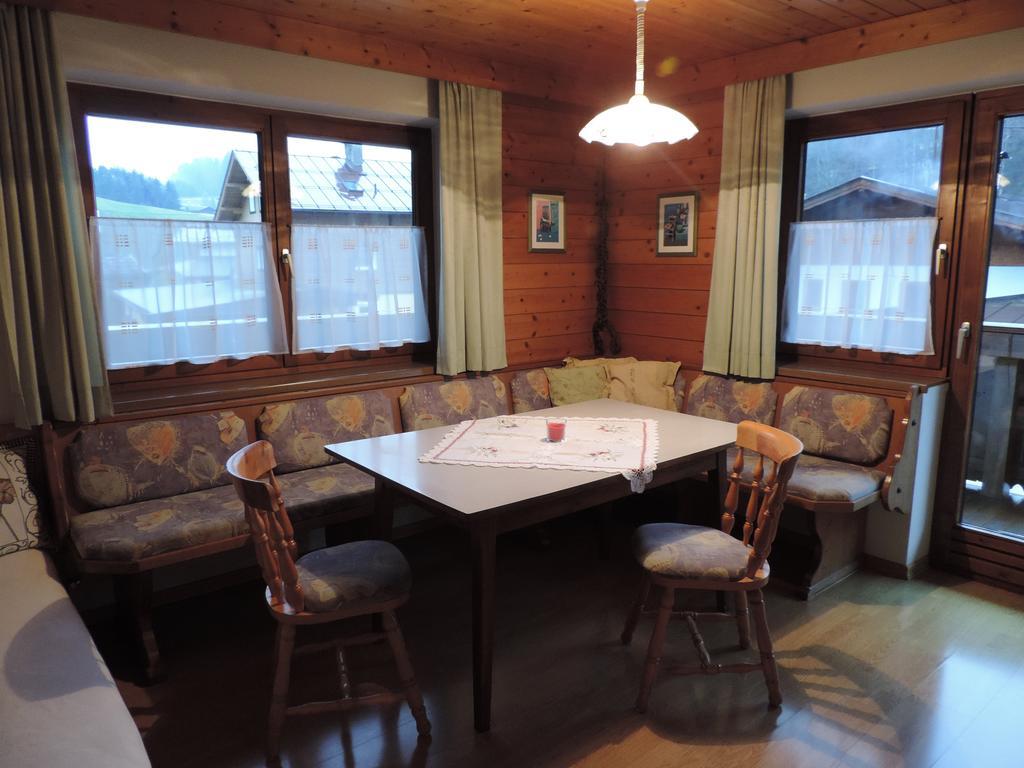 Ferienwohnung Johann Niedermoser Fieberbrunn Phòng bức ảnh